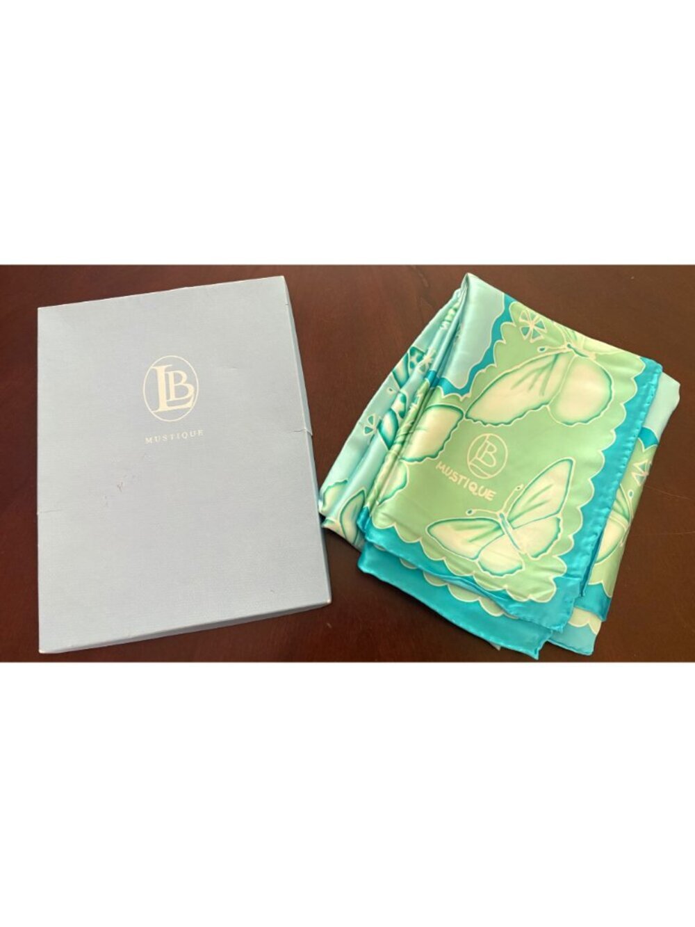 Lotty B Mustique SILK Sarong Wrap Scarf Blue/Green Butterfly Swim Beach Cover Up - Picture 6 of 7